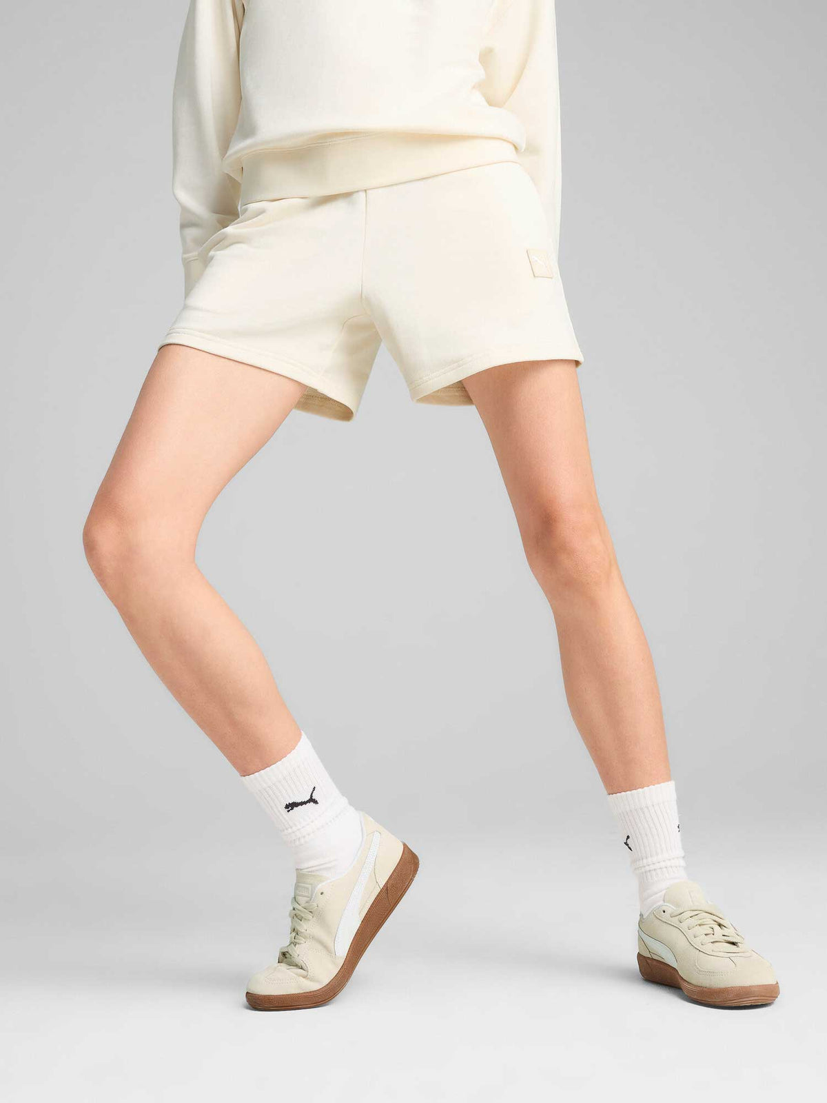 PUMA Къси панталони ESS ELEVATED Mid-Rise Shorts 5