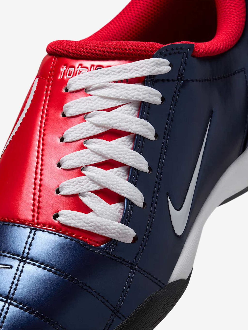 NIKE Обувки TOTAL 90