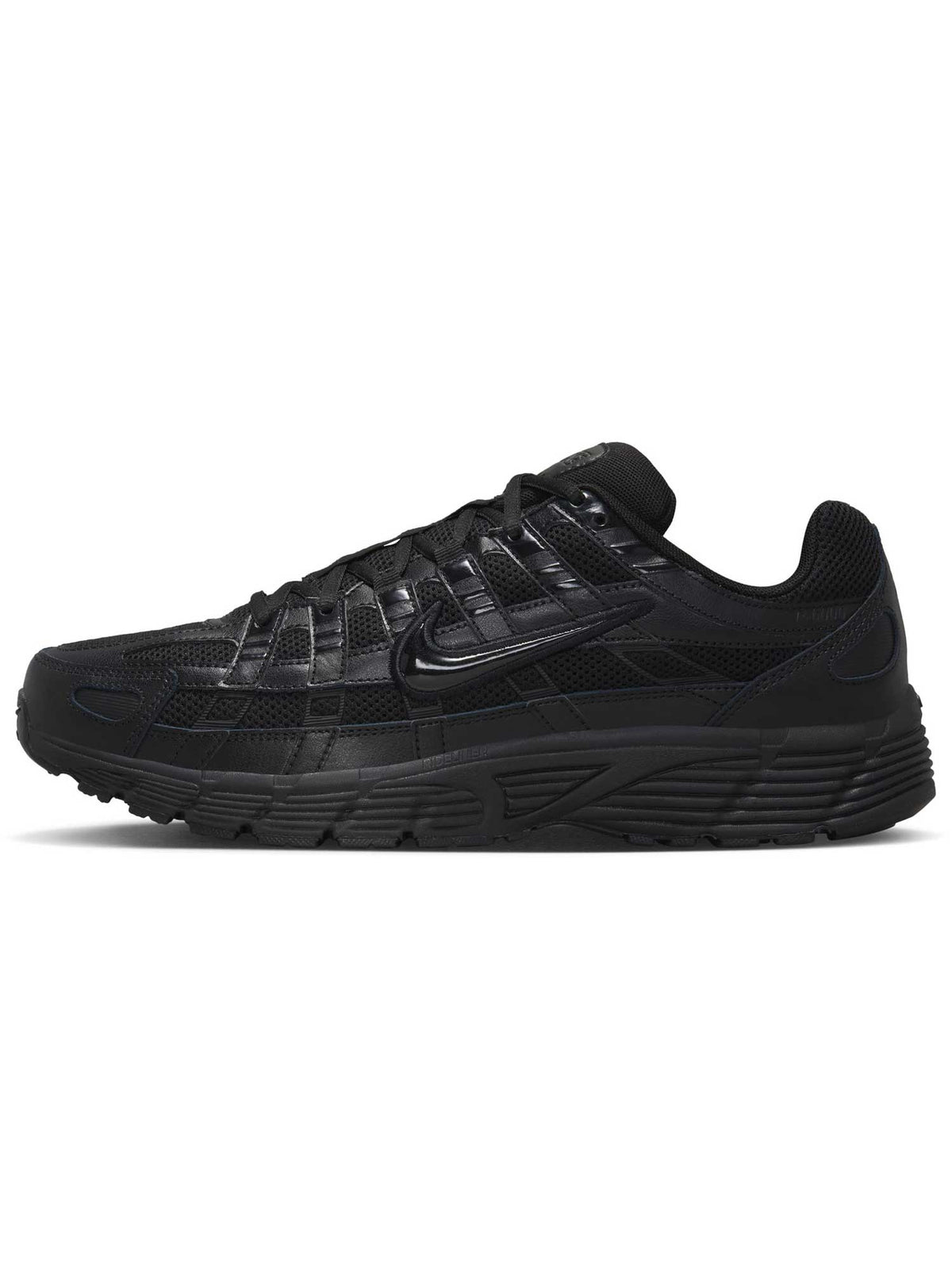 NIKE Обувки P-6000