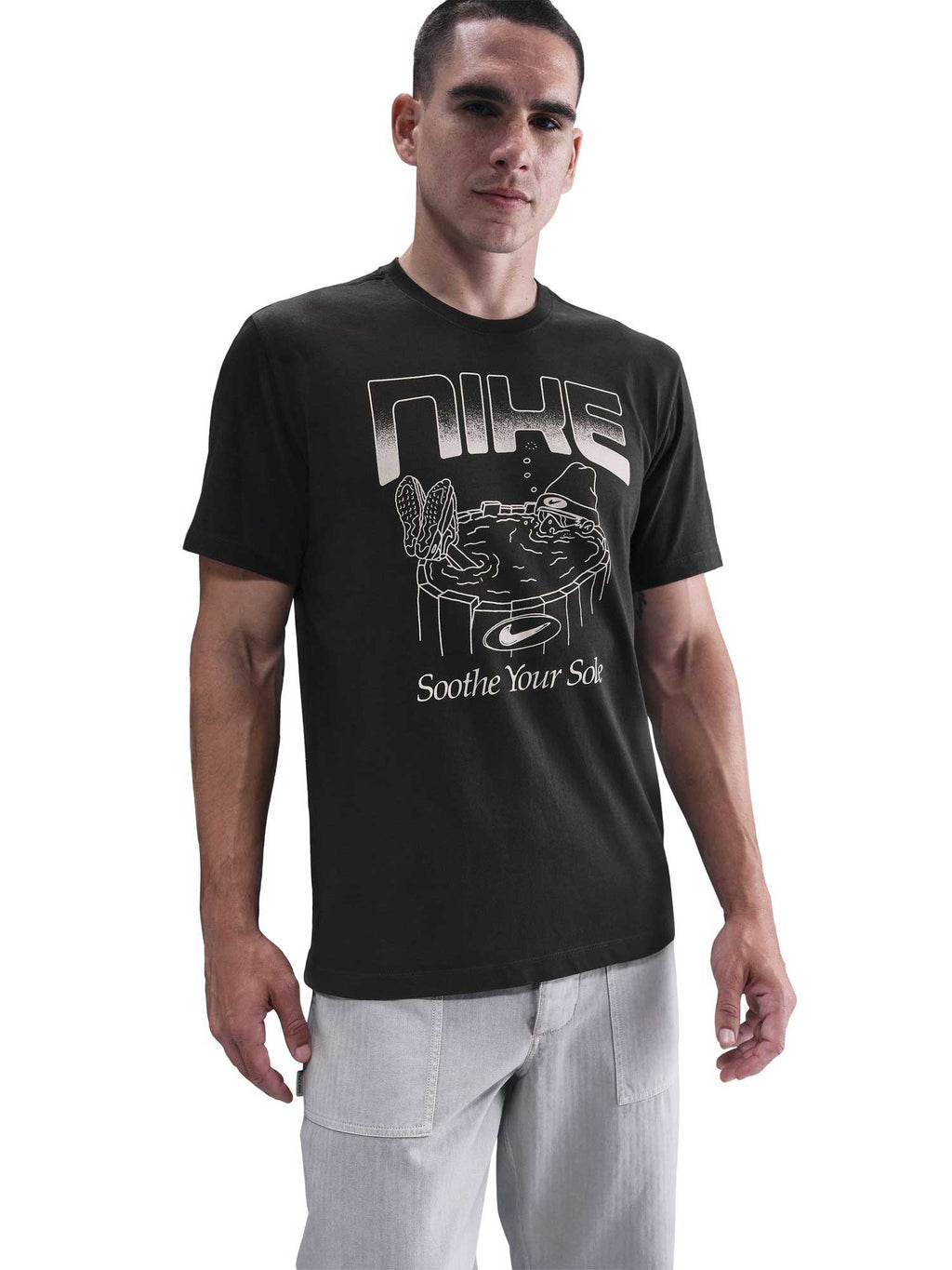 NIKE Тениска U NSW TEE OC FB GFX BRNDRD