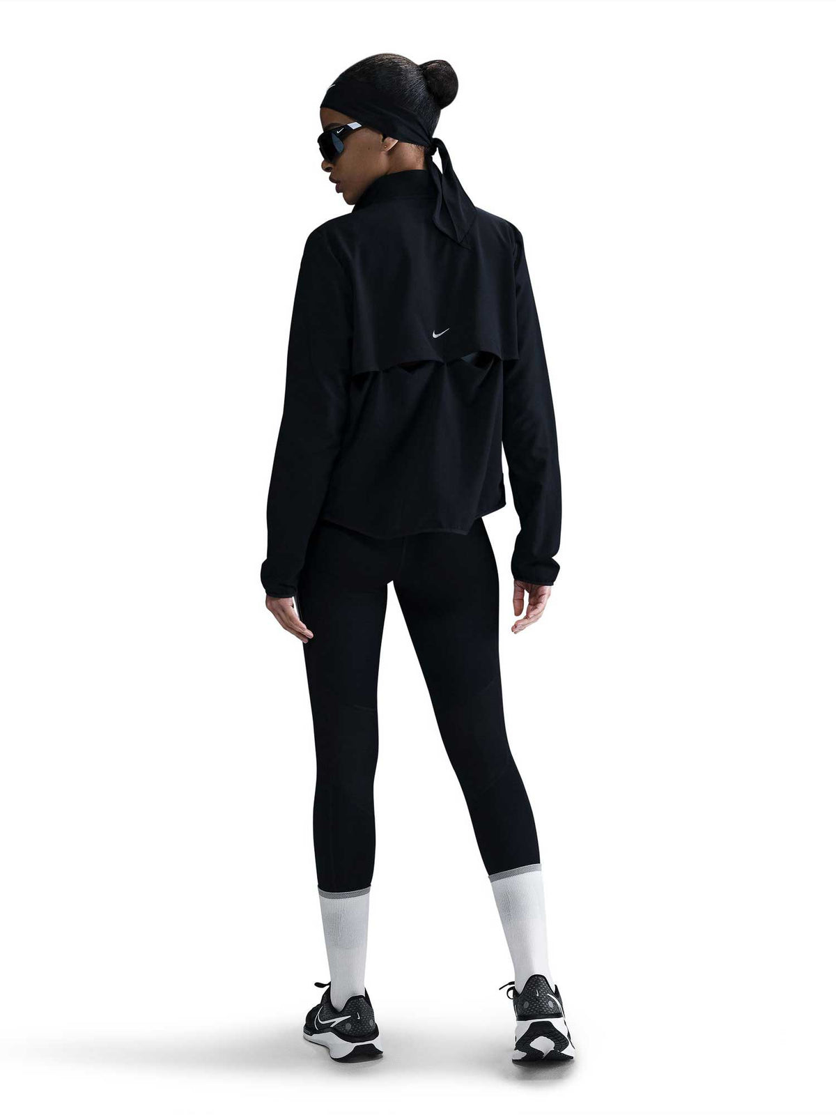 NIKE Ветровка W NK SWSH HBR DF JKT