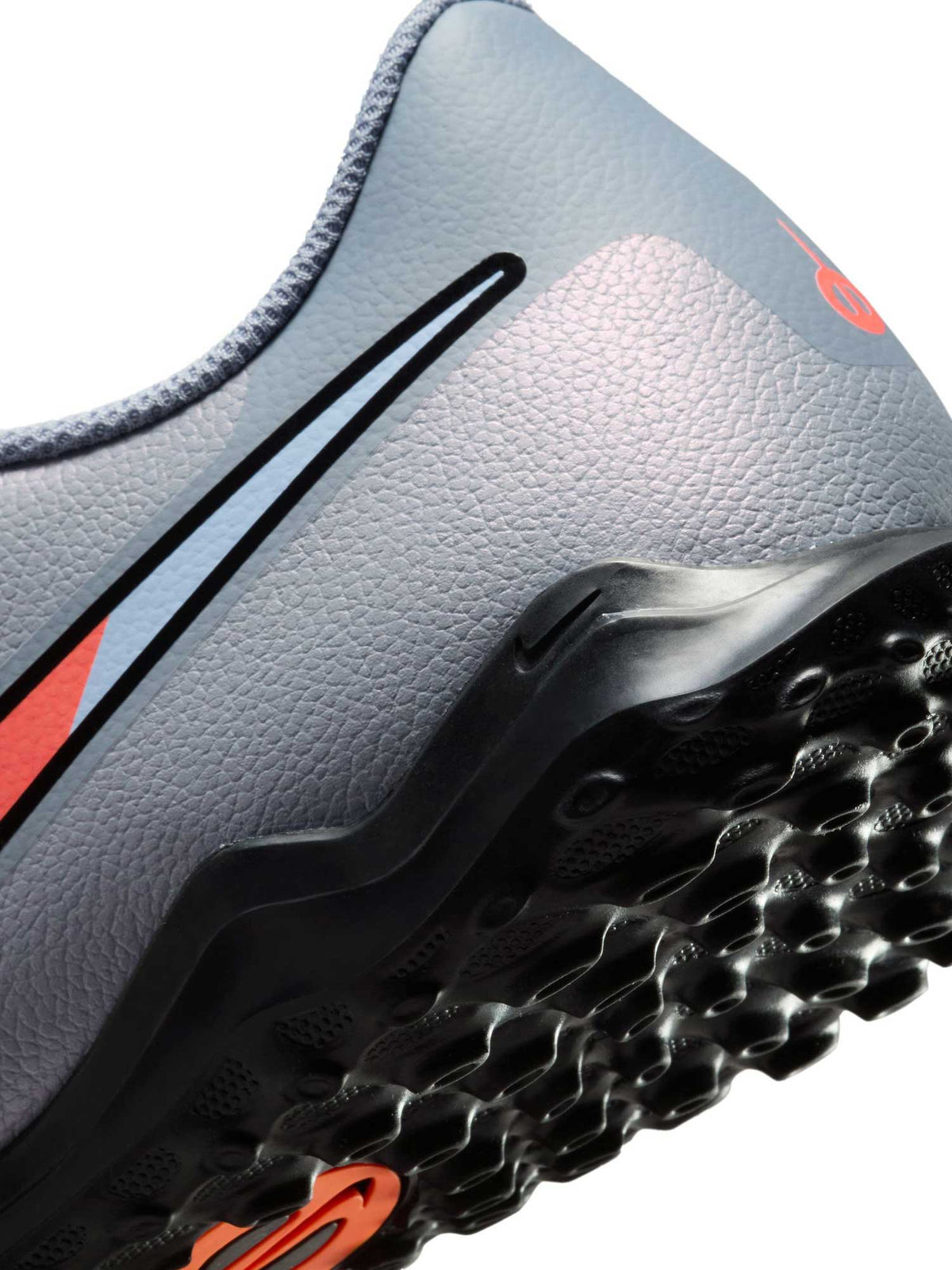 NIKE Обувки LEGEND 10 CLUB TF