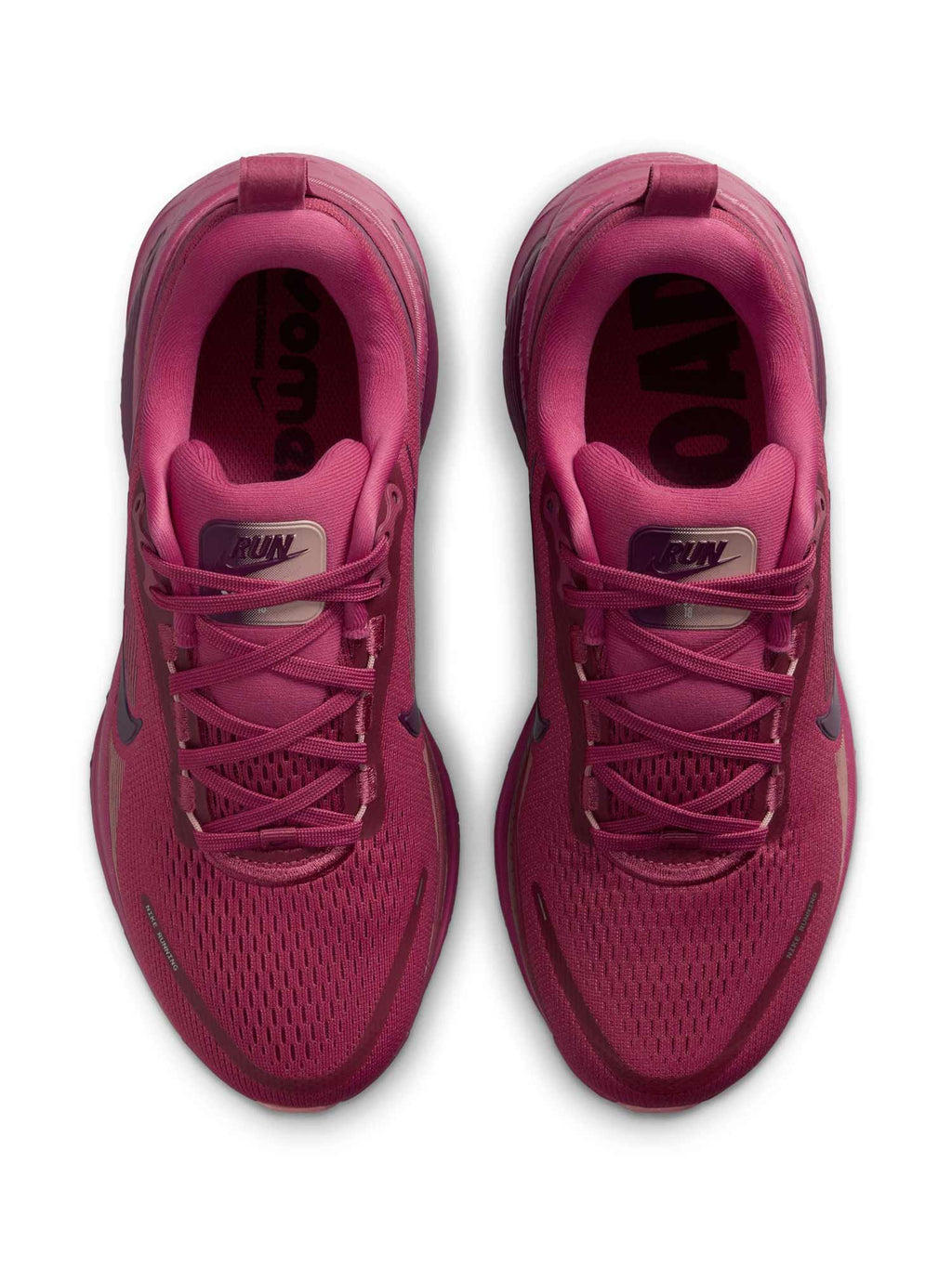 NIKE Обувки W VOMERO 18