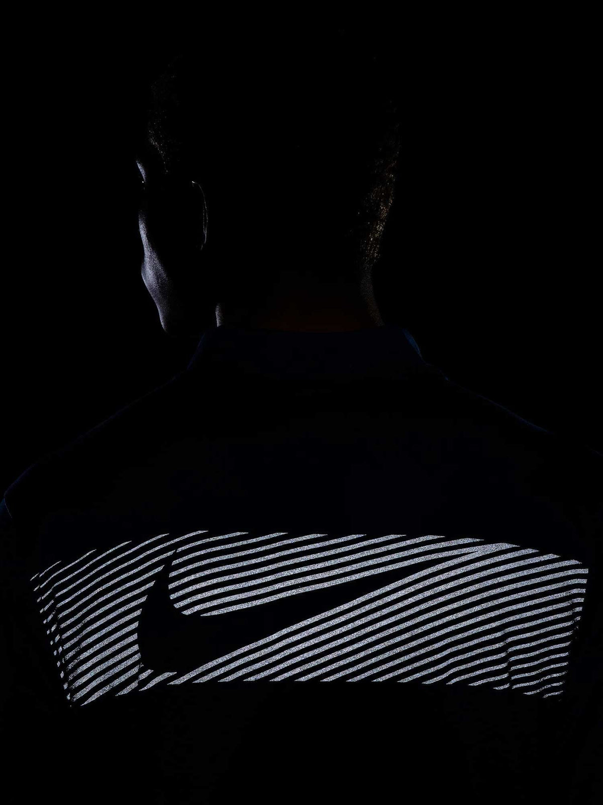 NIKE Блуза M NK DF ELMNT TOP HZ FLASH HBR
