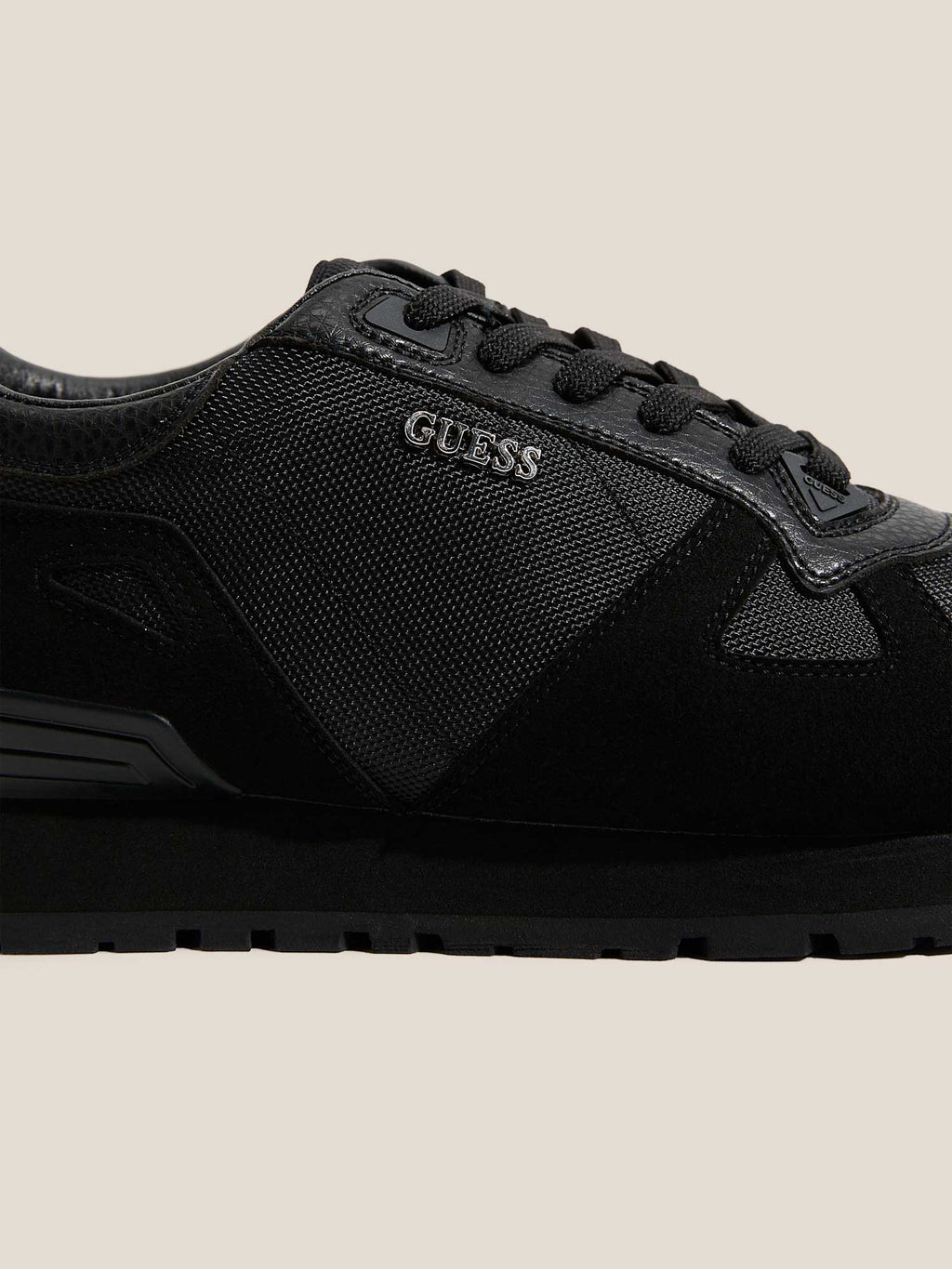 GUESS Обувки TRESA