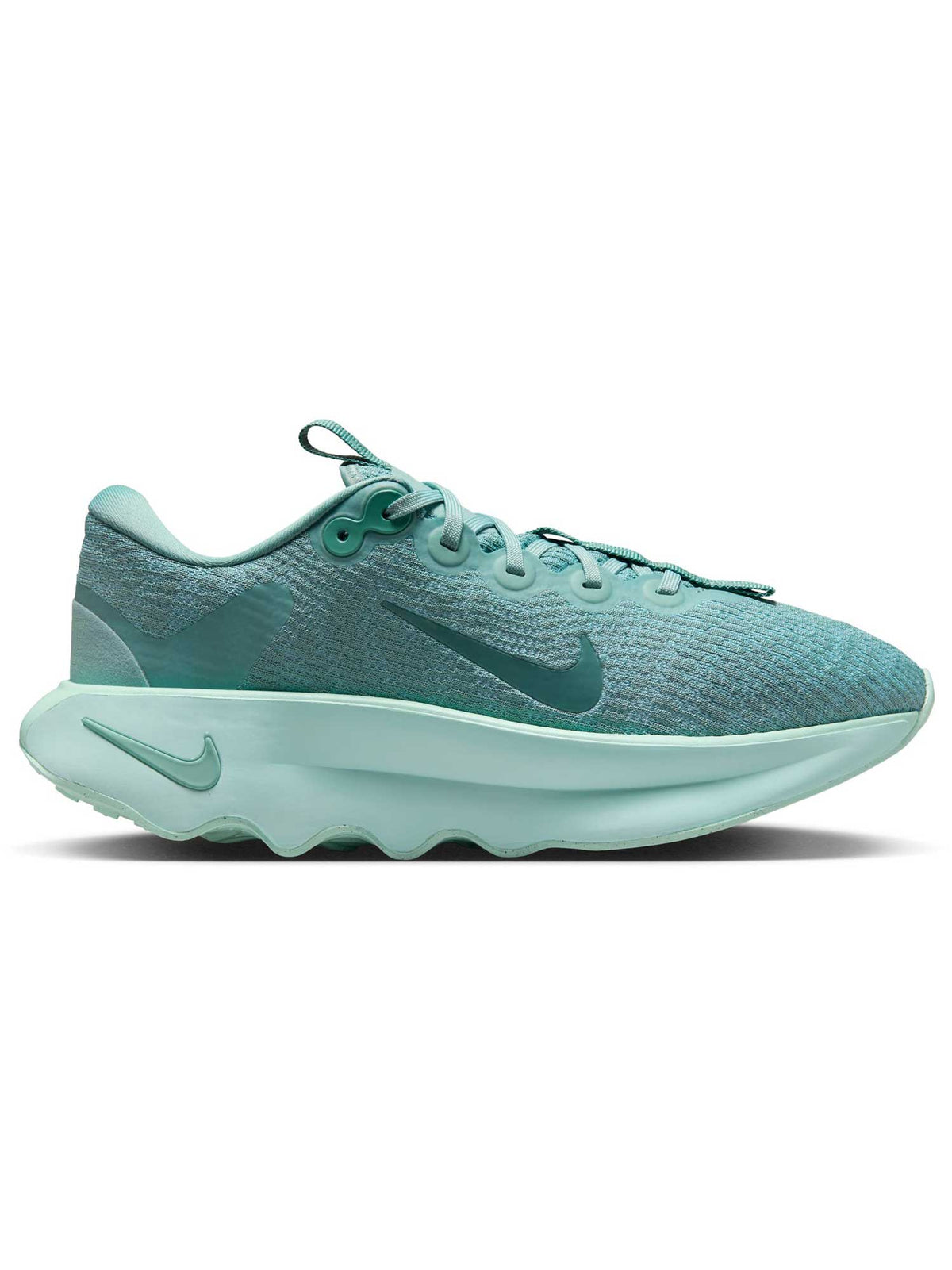NIKE Обувки WMNS MOTIVA