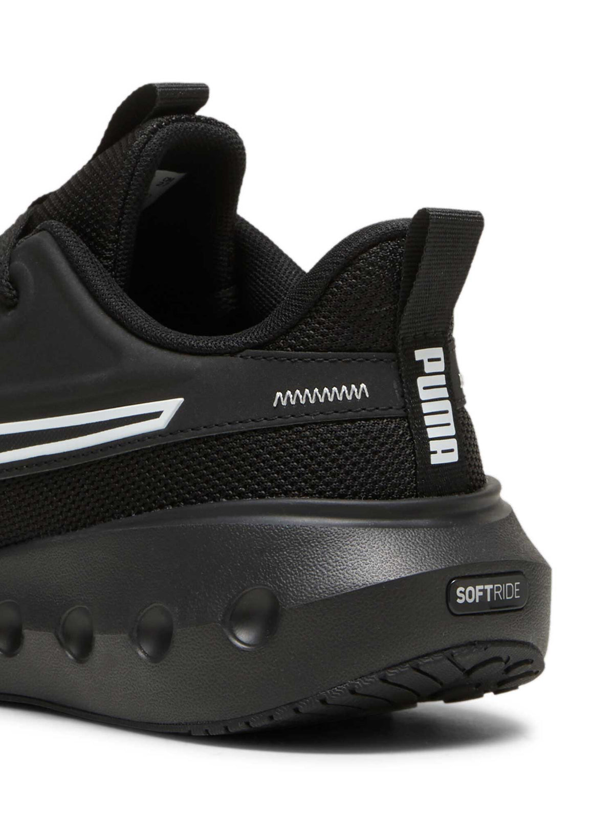 PUMA Обувки Softride Carson