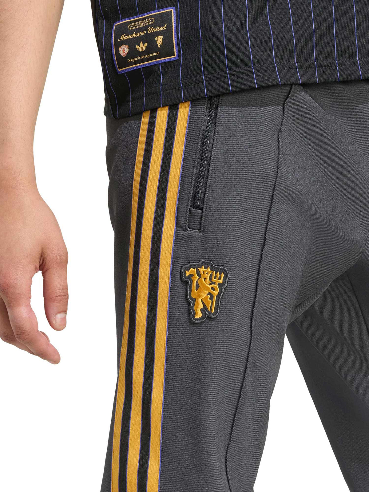 ADIDAS ORIGINALS Спортно долнище Manchester United Terrace Icons