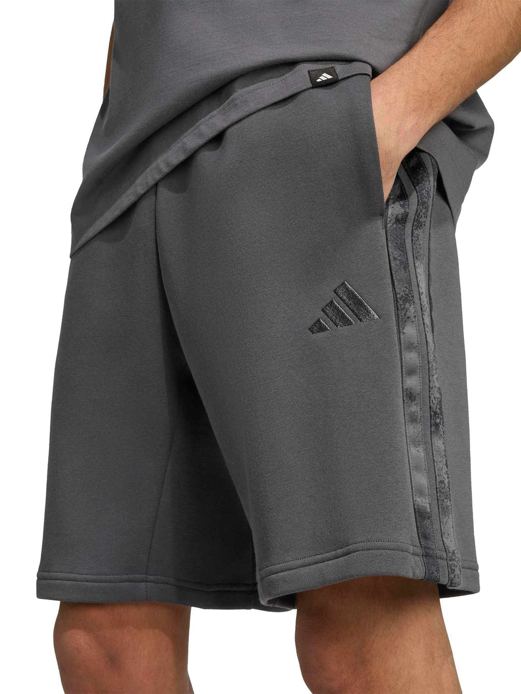 ADIDAS SPORTSWEAR Къси панталони AOP Colourblock Short
