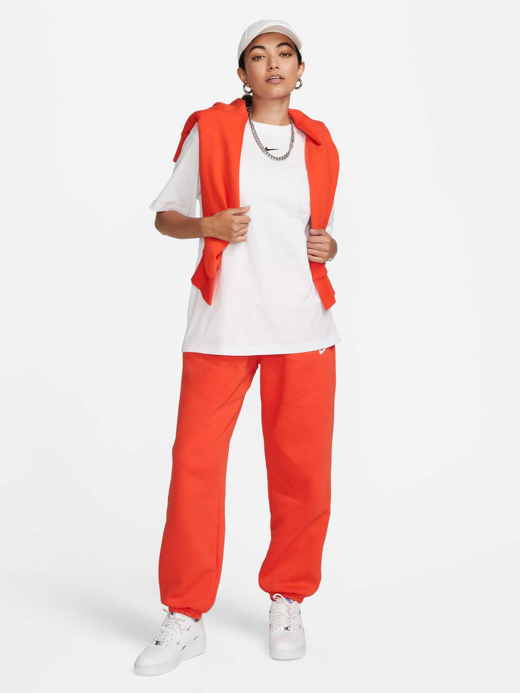 NIKE Тениска W NSW TEE ESSNTL LBR