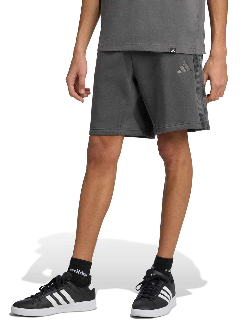 ADIDAS SPORTSWEAR Къси панталони AOP Colourblock Short